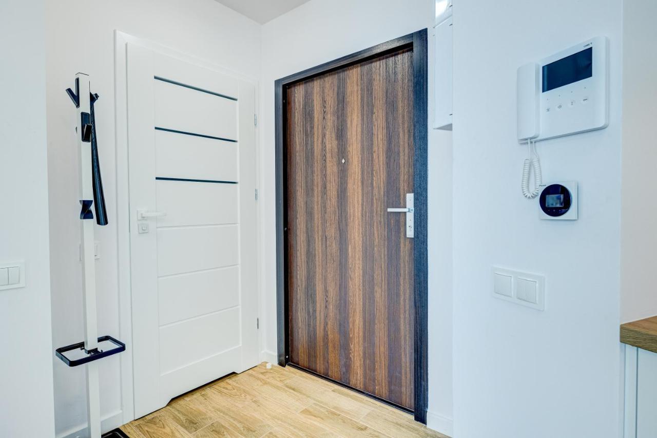Aleda Tower, 14 Floor, Balkon Apartment Szczecin Bagian luar foto